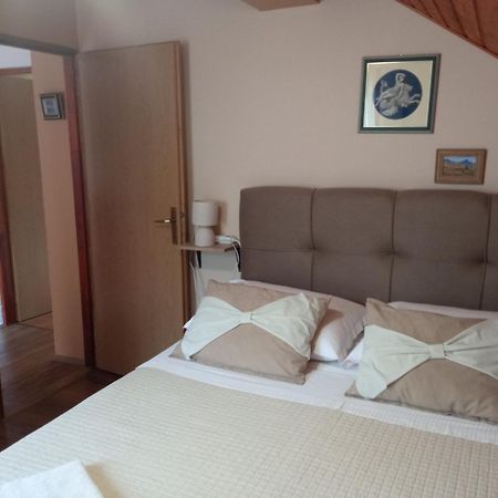 Appartamento Ruza Skradin Esterno foto