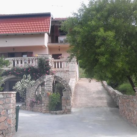 Appartamento Ruza Skradin Esterno foto