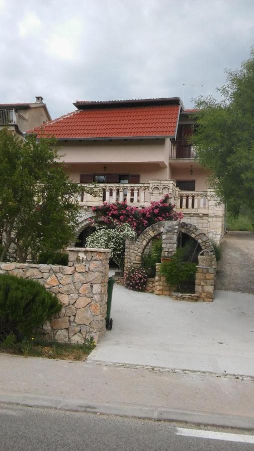 Appartamento Ruza Skradin Esterno foto