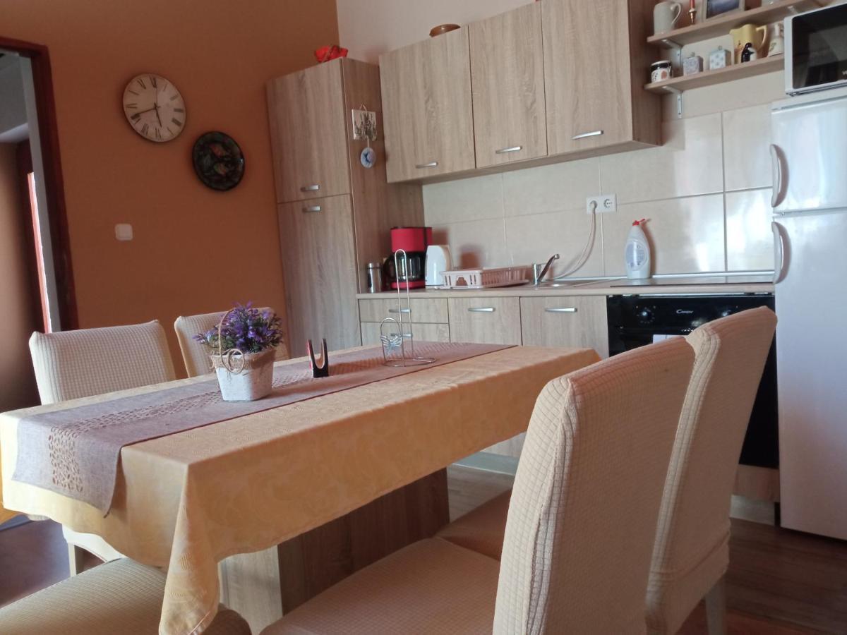 Appartamento Ruza Skradin Esterno foto